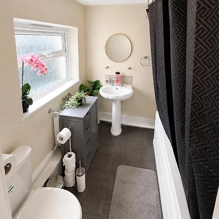 דירה Spacious 3-bed House Near Uni And Town Centre *